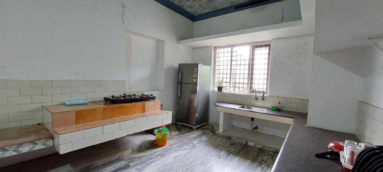Jinan Palace Guest House Jinan Palace Guest House Nedumbassery Eksteriør bilde